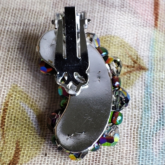 Vintage Blazing Dark Aurora Borealis Rhinestone Clip On Earrings Unsigned - Picture 6 of 9